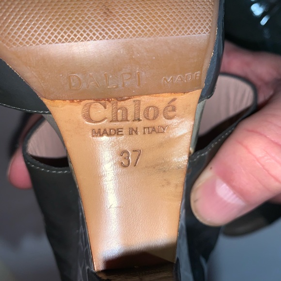 CHLOÉ size 37 patent/crocodile peek a boo BOOTIES - Picture 2 of 10